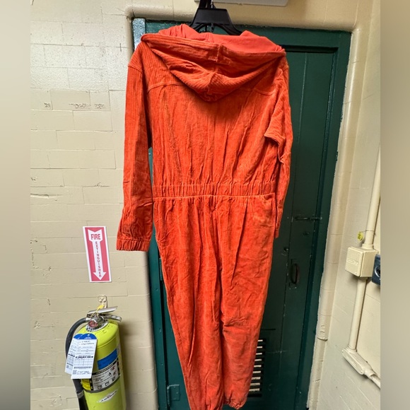 NWT UGG Delores jumpsuit Orange size Large - Picture 11 of 16